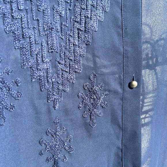 Double D Ranch button down blouse - Picture 5 of 8